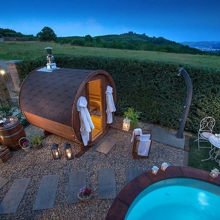 Roncaglia Suite Monticello d'Alba Exterior foto